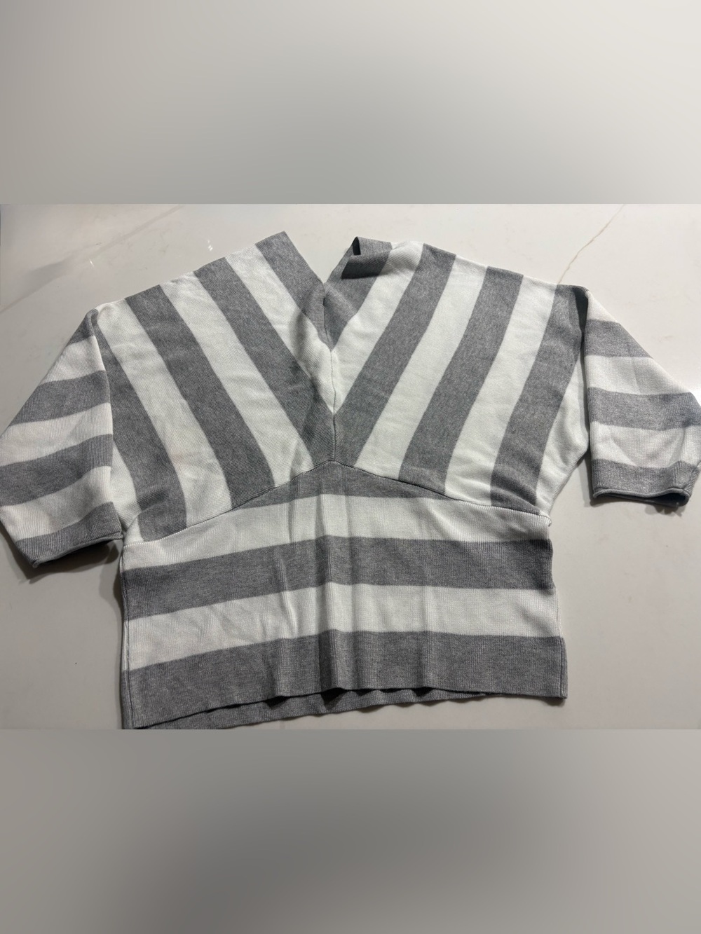 Philosophy Wide-Stripe V-Neck Pullover in Gray and White